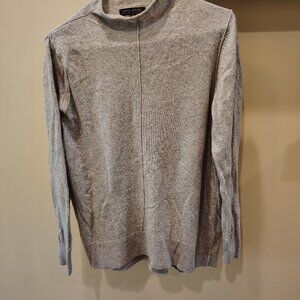 Banana Republic Italian Wool Cashmere Blend Sweater